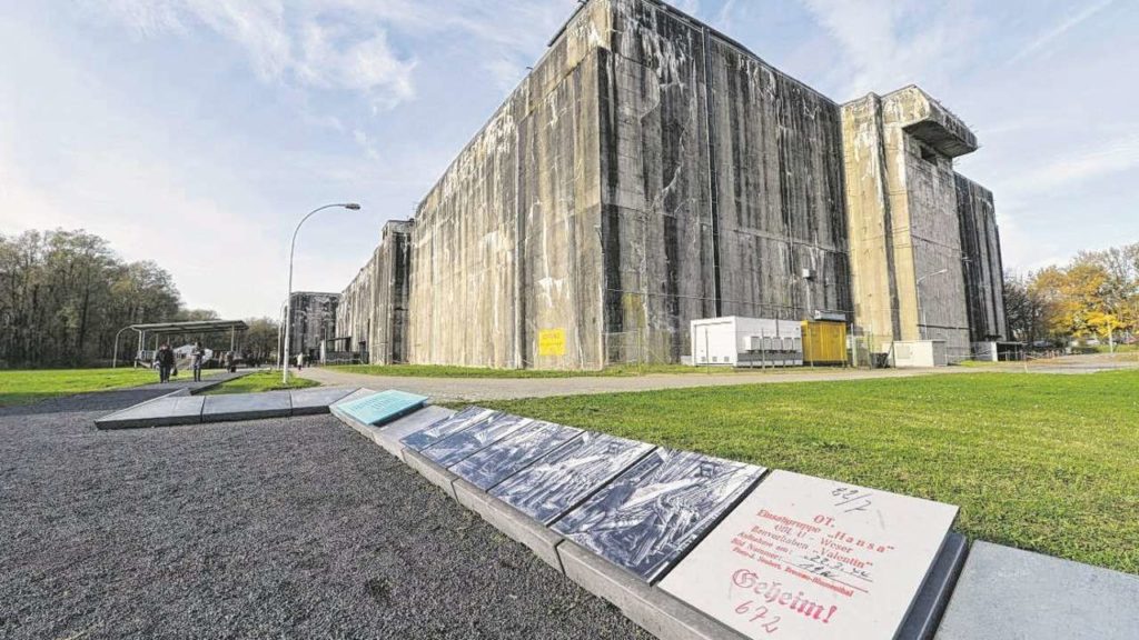 U-Boot-Bunker Valentin 2. größter Bunker in Europa 2 U-Boot-Bunker Valentin