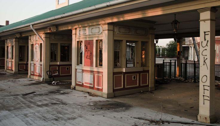 Six Flags New Orleans, USA 2005 zerstört von Hurricane Katrina 8 Six Flags New Orleans, USA